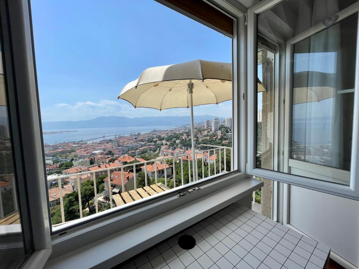 Nona'S View With Balcony Apartment Rijeka Exterior photo