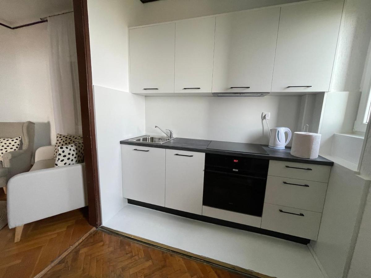 Nona'S View With Balcony Apartment Rijeka Exterior photo